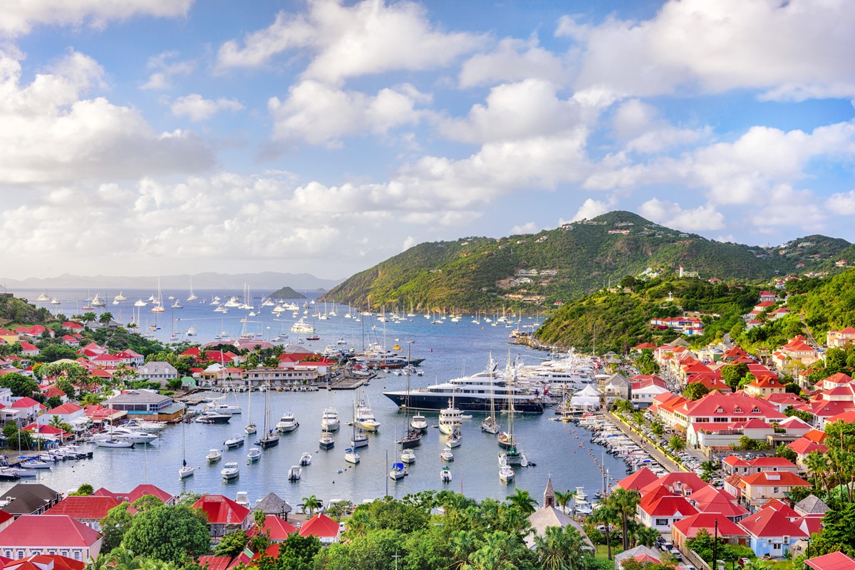 Essential Tips for Traveling to St lucia: What You Must Know